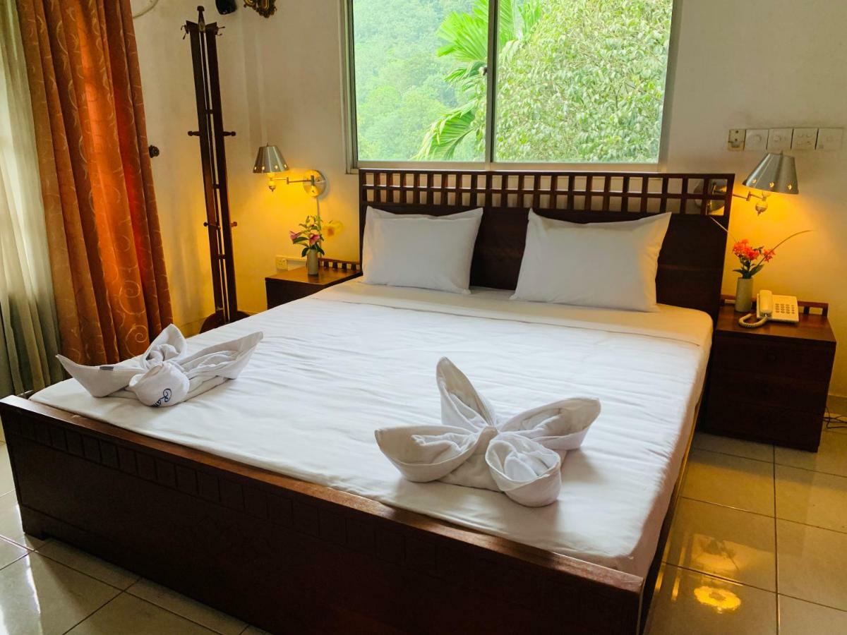 Randiyaepiliyagoda Resort Avissawella Esterno foto
